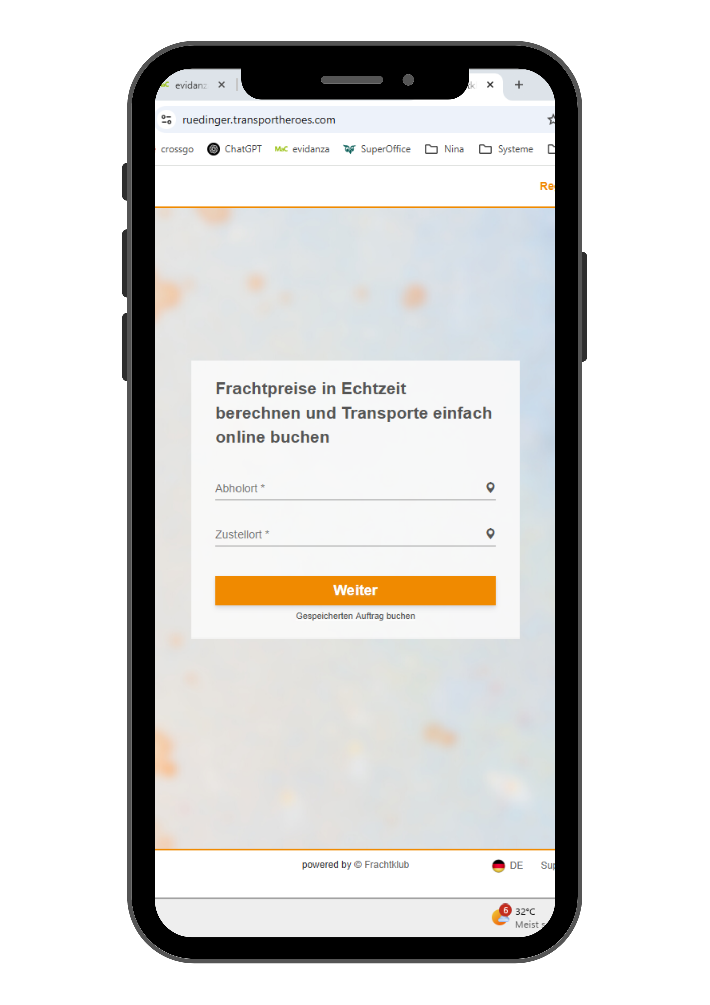 Frachtkostenrechner Vorschau ein Smartphone zeigt die Buchungsseite von simple transport, auf der der Abgangsort und Empfangsort eingegeben werden kann, um die Frachtkostenrechnung anzustoßen.